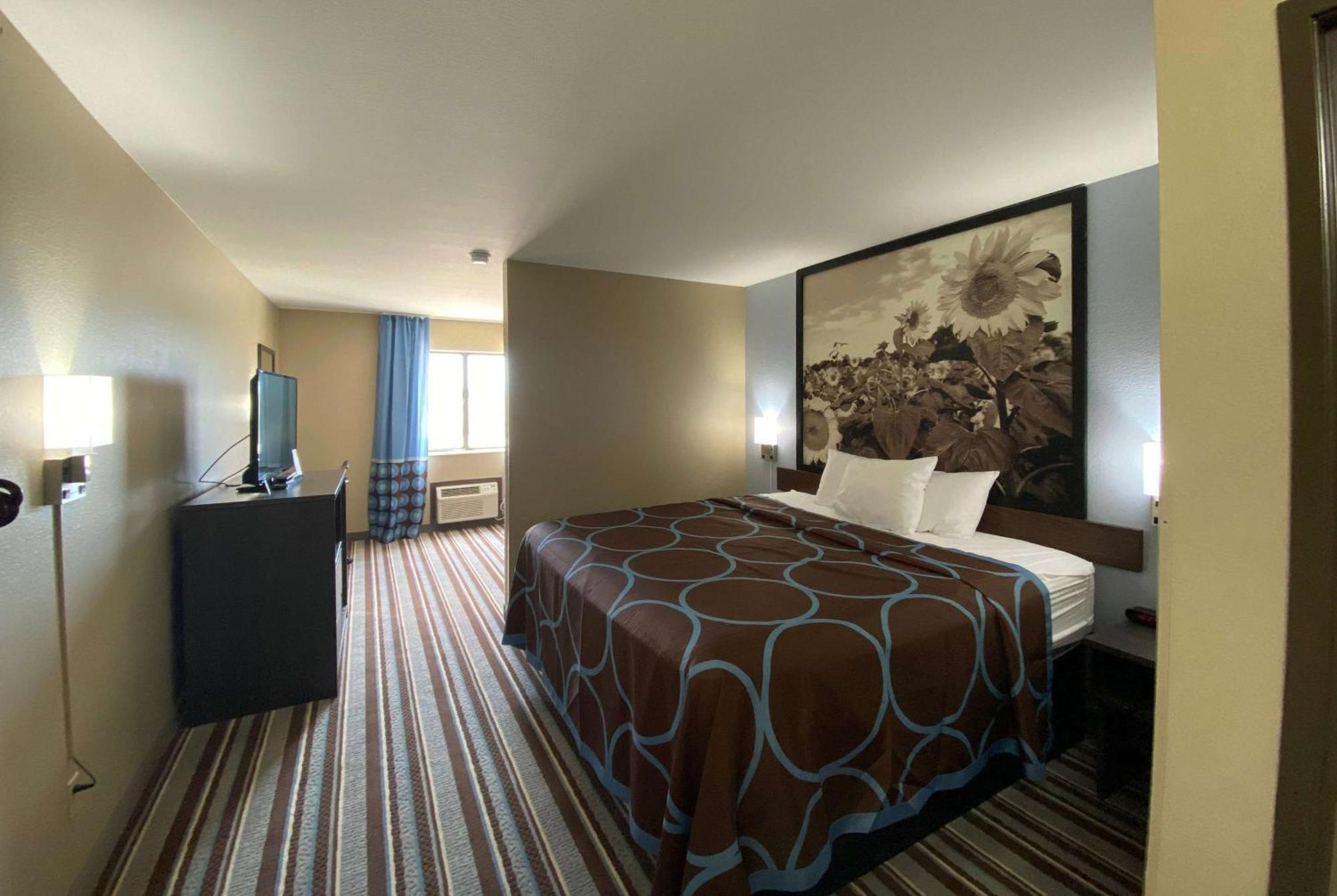 Super 8 By Wyndham Independence Ks Hotel Exterior foto